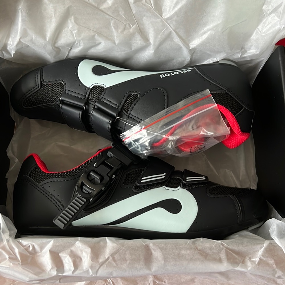 Peloton bike shoes